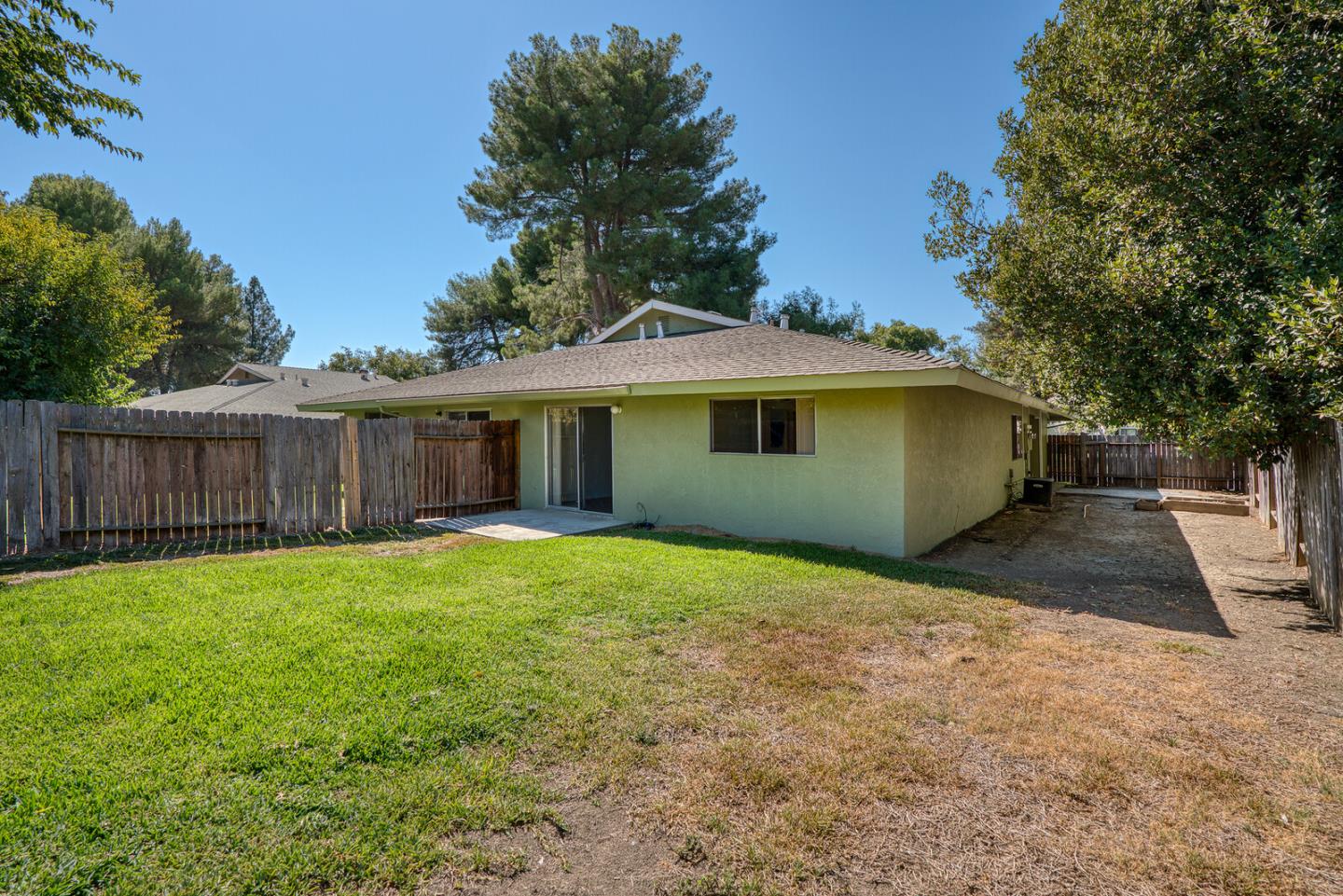 Detail Gallery Image 27 of 29 For 1206-1208 J St, Davis,  CA 95616 - – Beds | – Baths