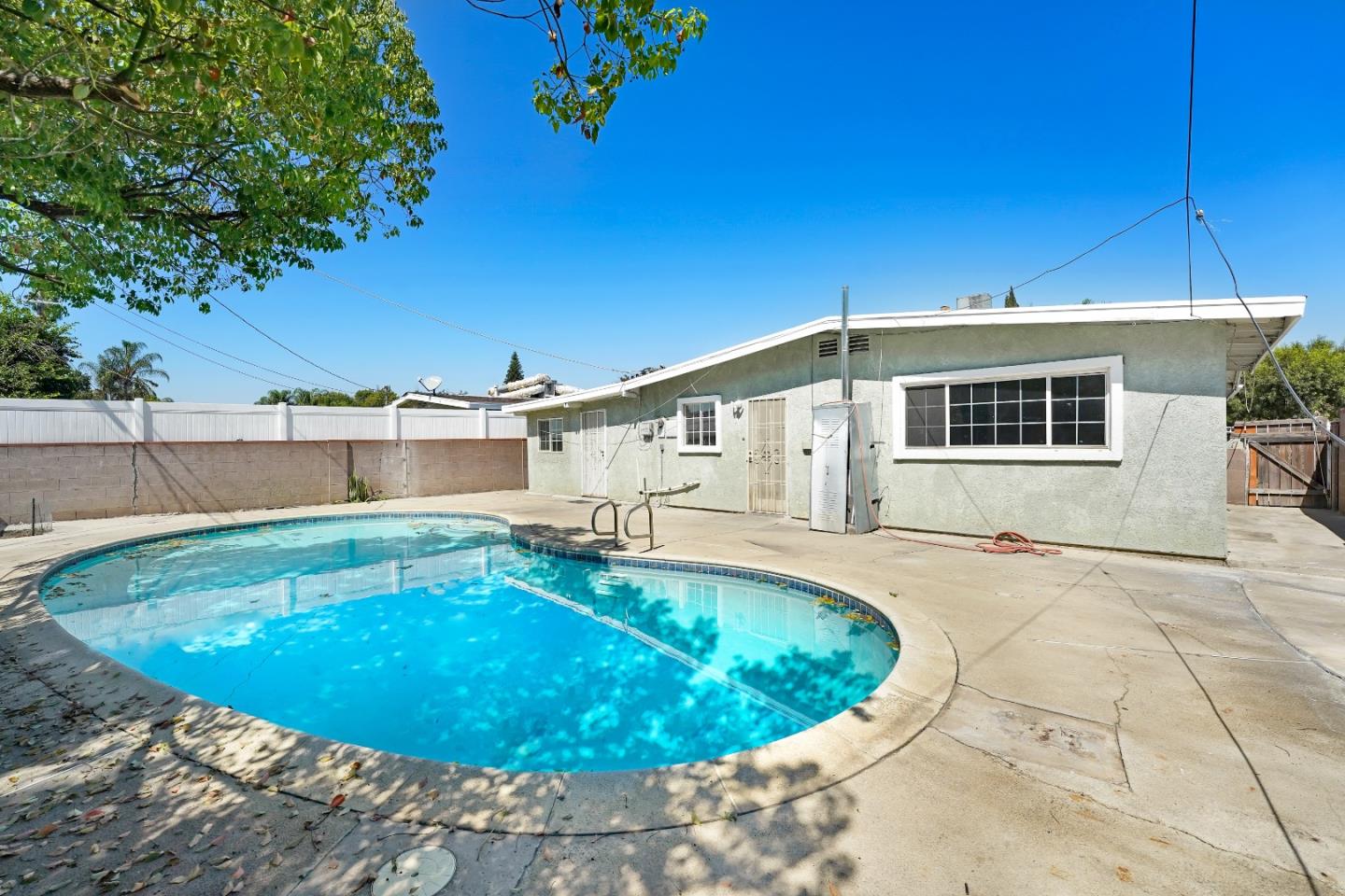 14822 Lorne St, Los Angeles, CA 91402 photo 20