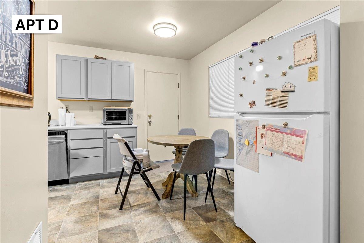 Detail Gallery Image 48 of 59 For 618 Forest Ave, Pacific Grove,  CA 93950 - – Beds | – Baths