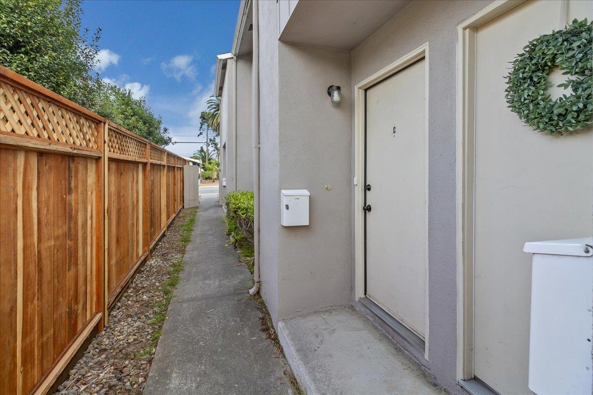 Detail Gallery Image 6 of 59 For 618 Forest Ave, Pacific Grove,  CA 93950 - – Beds | – Baths