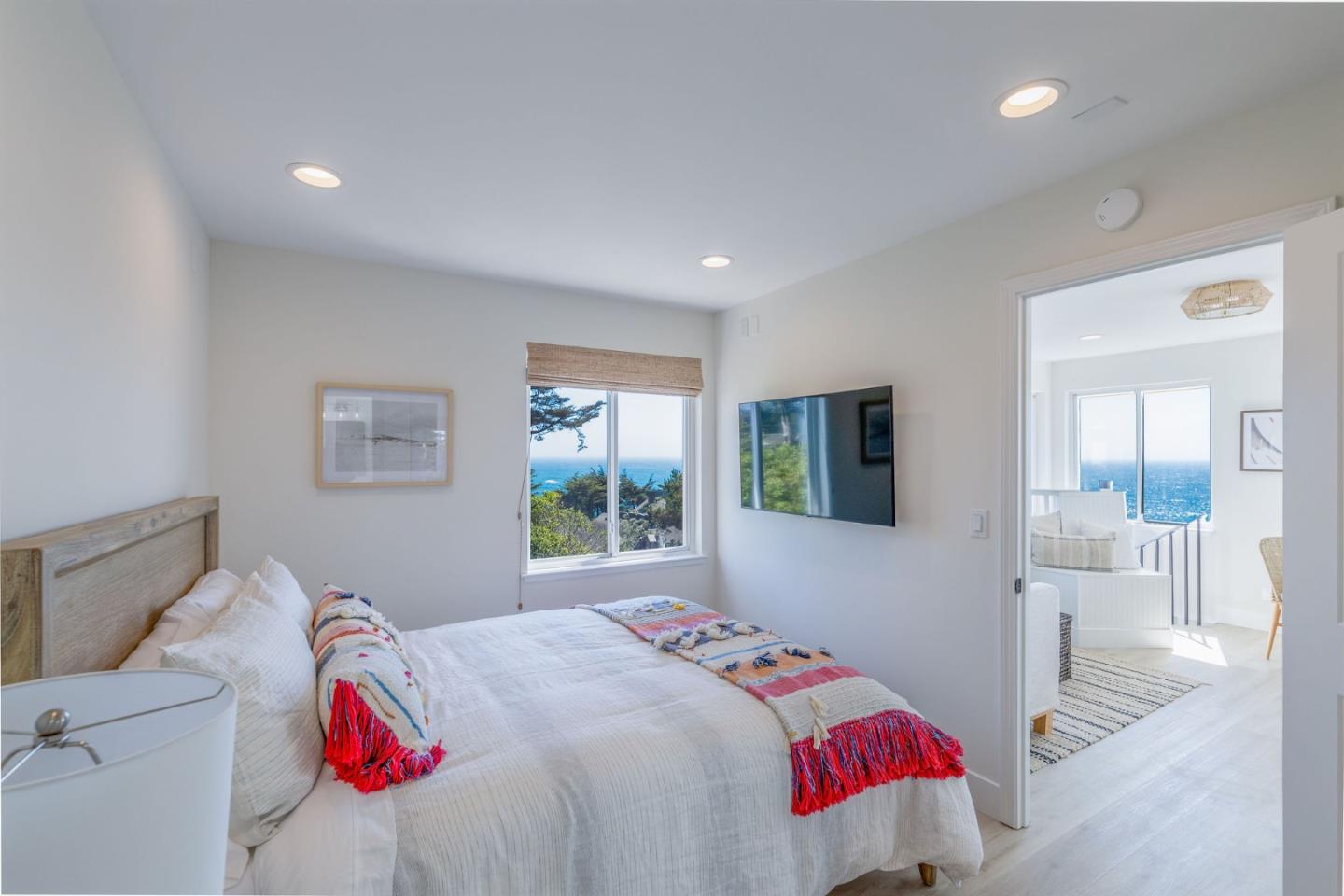 Detail Gallery Image 14 of 39 For 2000 Vallemar, Moss Beach,  CA 94038 - 3 Beds | 2 Baths