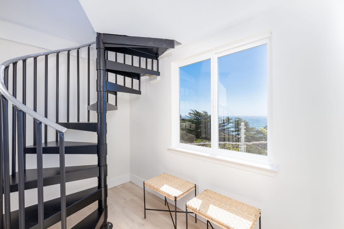 Detail Gallery Image 18 of 39 For 2000 Vallemar, Moss Beach,  CA 94038 - 3 Beds | 2 Baths