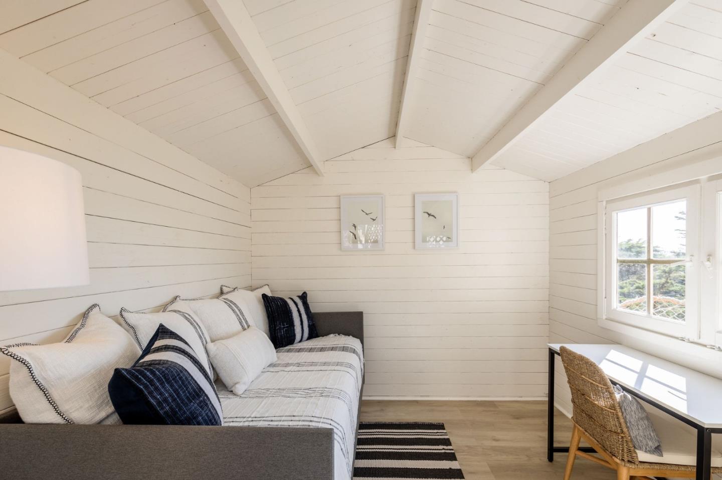 Detail Gallery Image 25 of 39 For 2000 Vallemar, Moss Beach,  CA 94038 - 3 Beds | 2 Baths