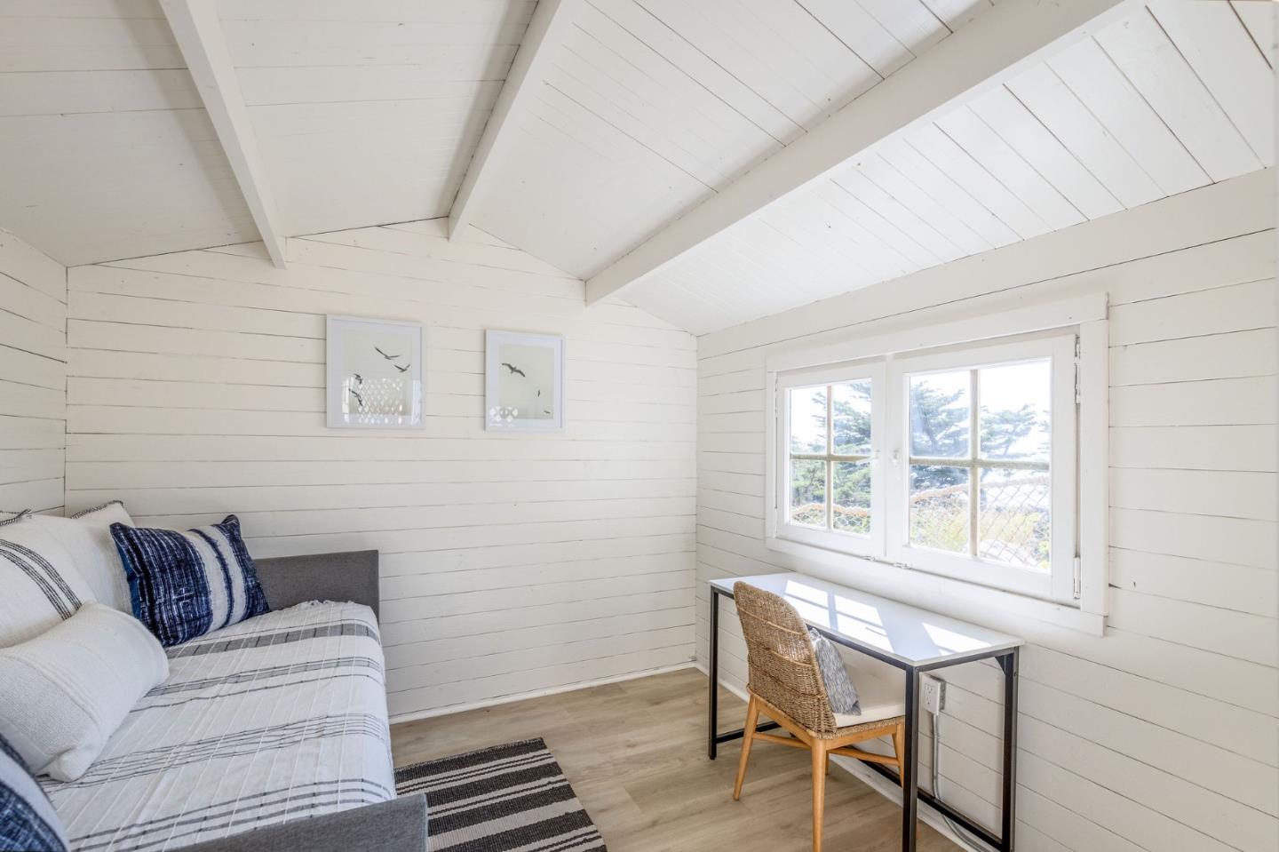 Detail Gallery Image 26 of 39 For 2000 Vallemar, Moss Beach,  CA 94038 - 3 Beds | 2 Baths