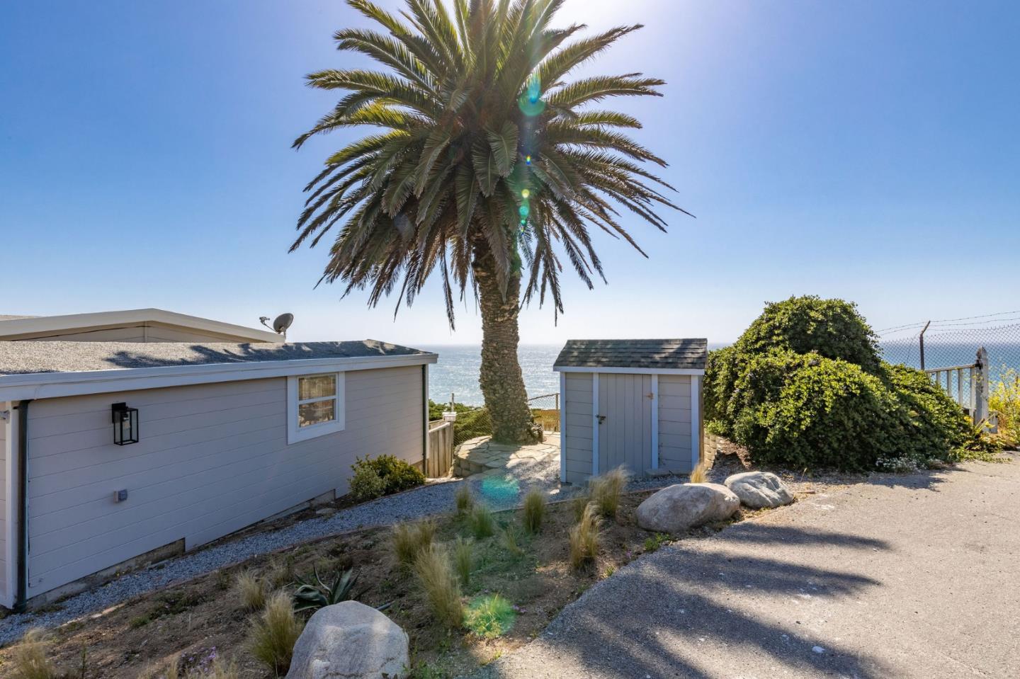 Detail Gallery Image 32 of 39 For 2000 Vallemar, Moss Beach,  CA 94038 - 3 Beds | 2 Baths