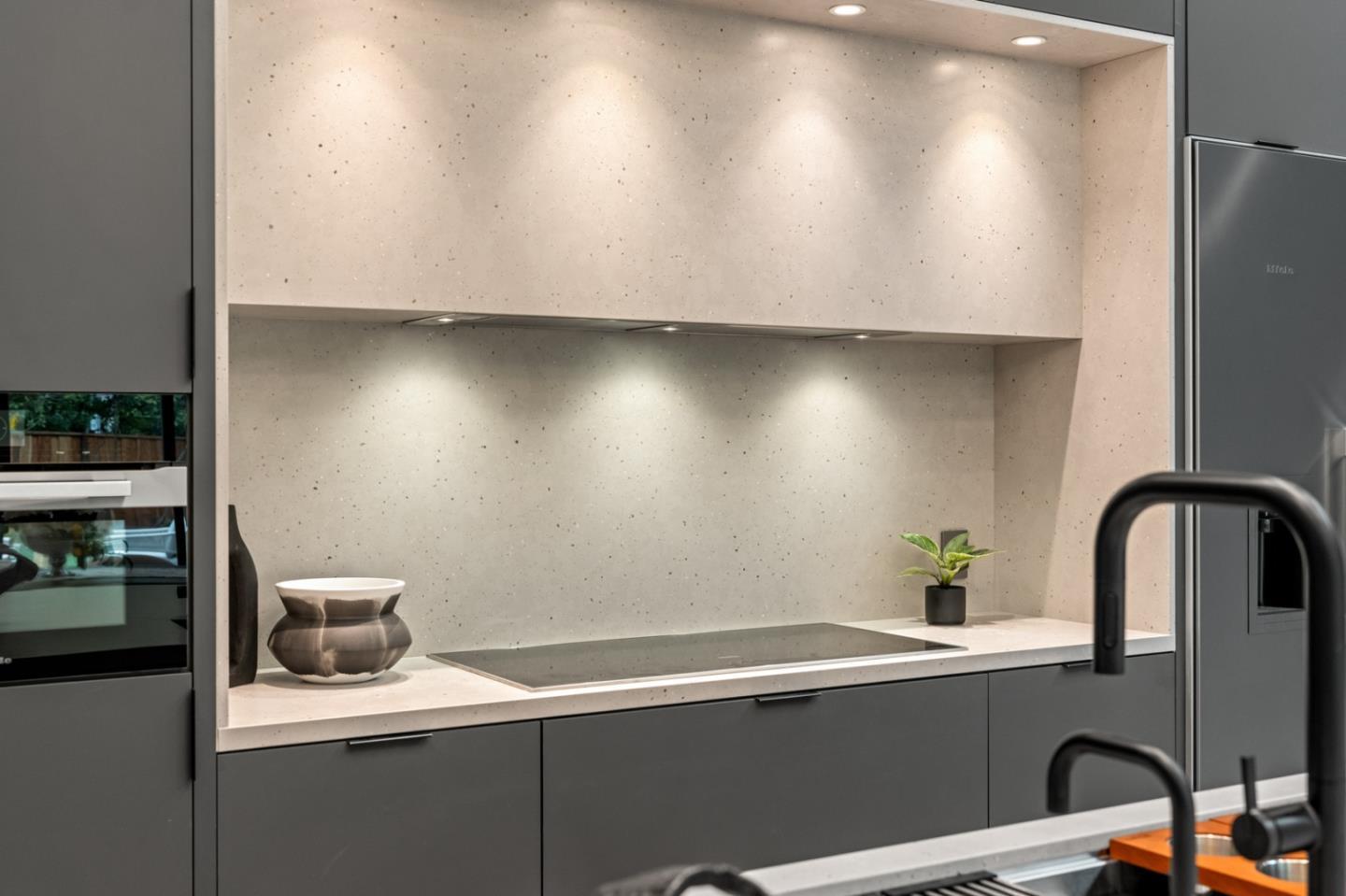 Detail Gallery Image 12 of 60 For 90 Crescent Dr, Palo Alto,  CA 94301 - 5 Beds | 5/2 Baths