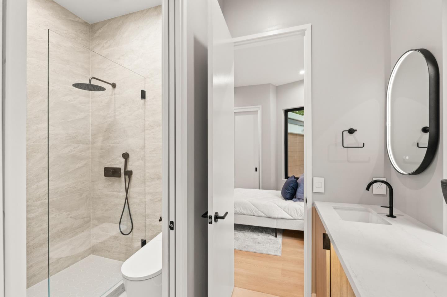 Detail Gallery Image 21 of 60 For 90 Crescent Dr, Palo Alto,  CA 94301 - 5 Beds | 5/2 Baths