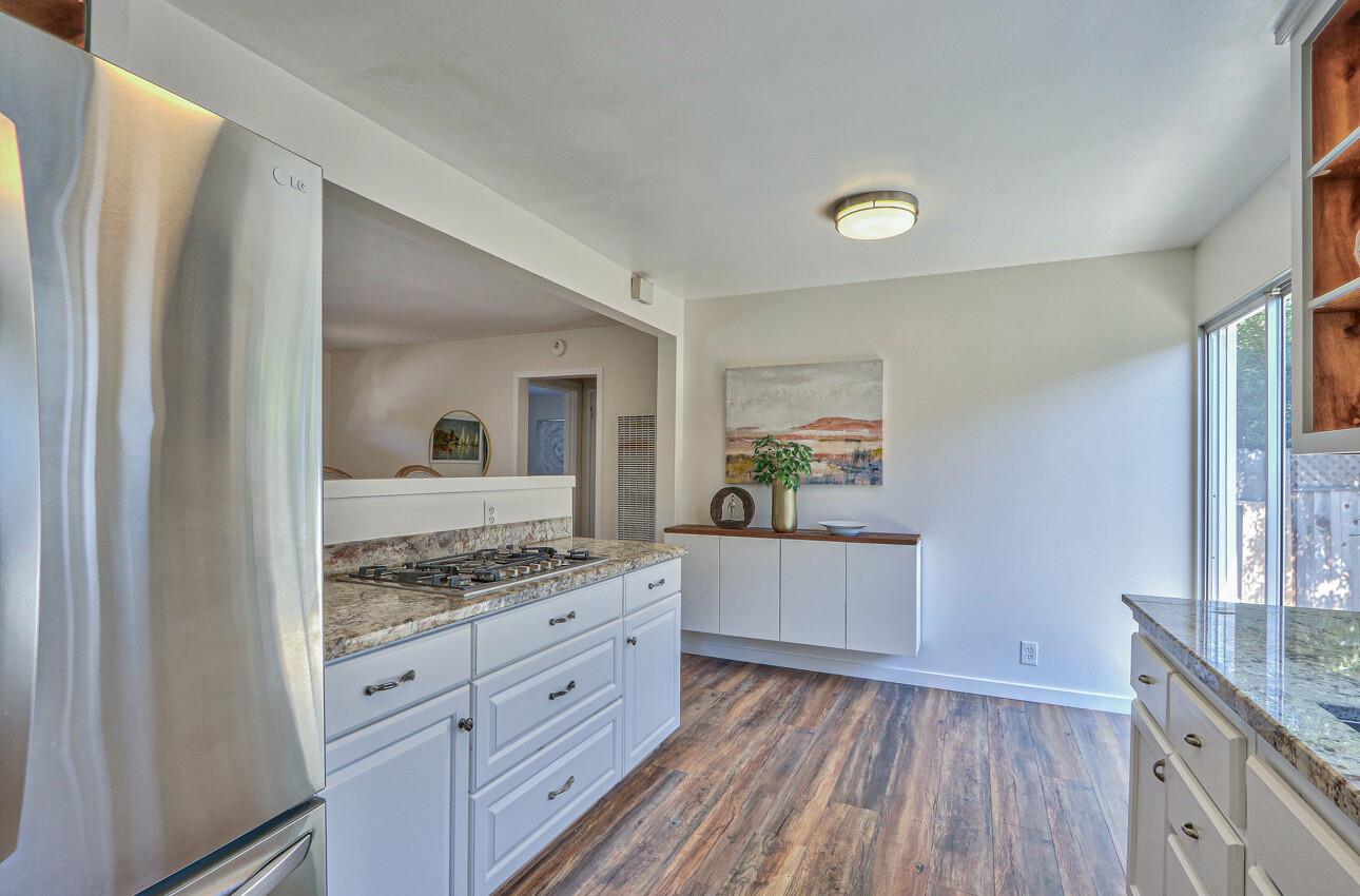 Detail Gallery Image 8 of 36 For 1815 King St, Santa Cruz,  CA 95060 - 2 Beds | 1 Baths