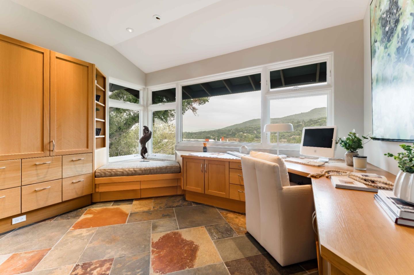 Detail Gallery Image 16 of 36 For 12008 Emerald Hill Ln, Los Altos Hills,  CA 94022 - 4 Beds | 3/1 Baths