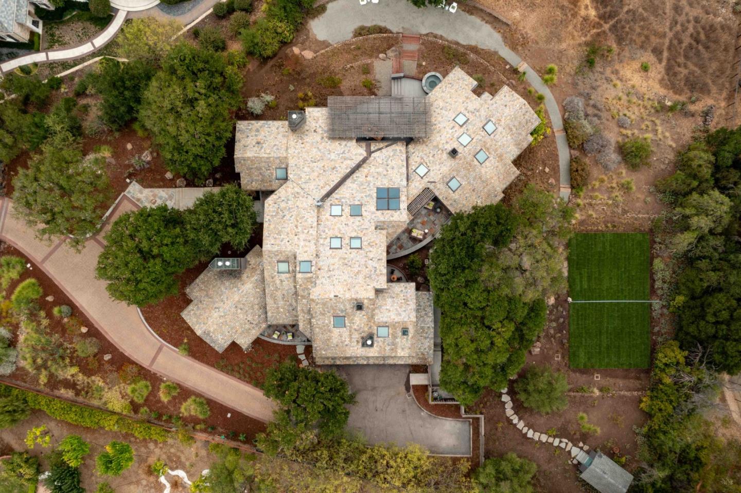 Detail Gallery Image 36 of 36 For 12008 Emerald Hill Ln, Los Altos Hills,  CA 94022 - 4 Beds | 3/1 Baths