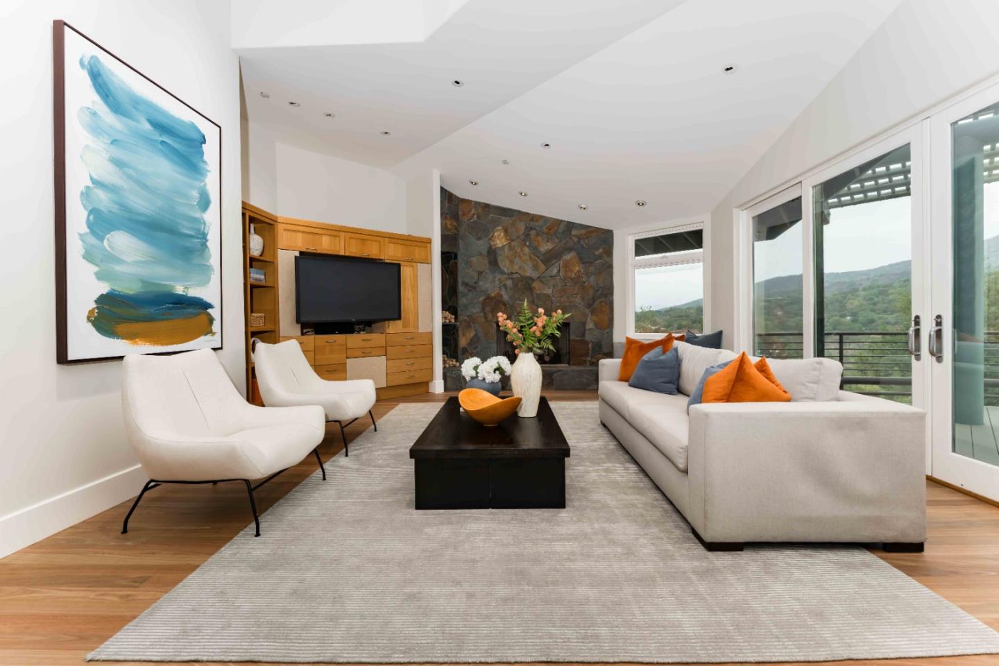 Detail Gallery Image 5 of 36 For 12008 Emerald Hill Ln, Los Altos Hills,  CA 94022 - 4 Beds | 3/1 Baths