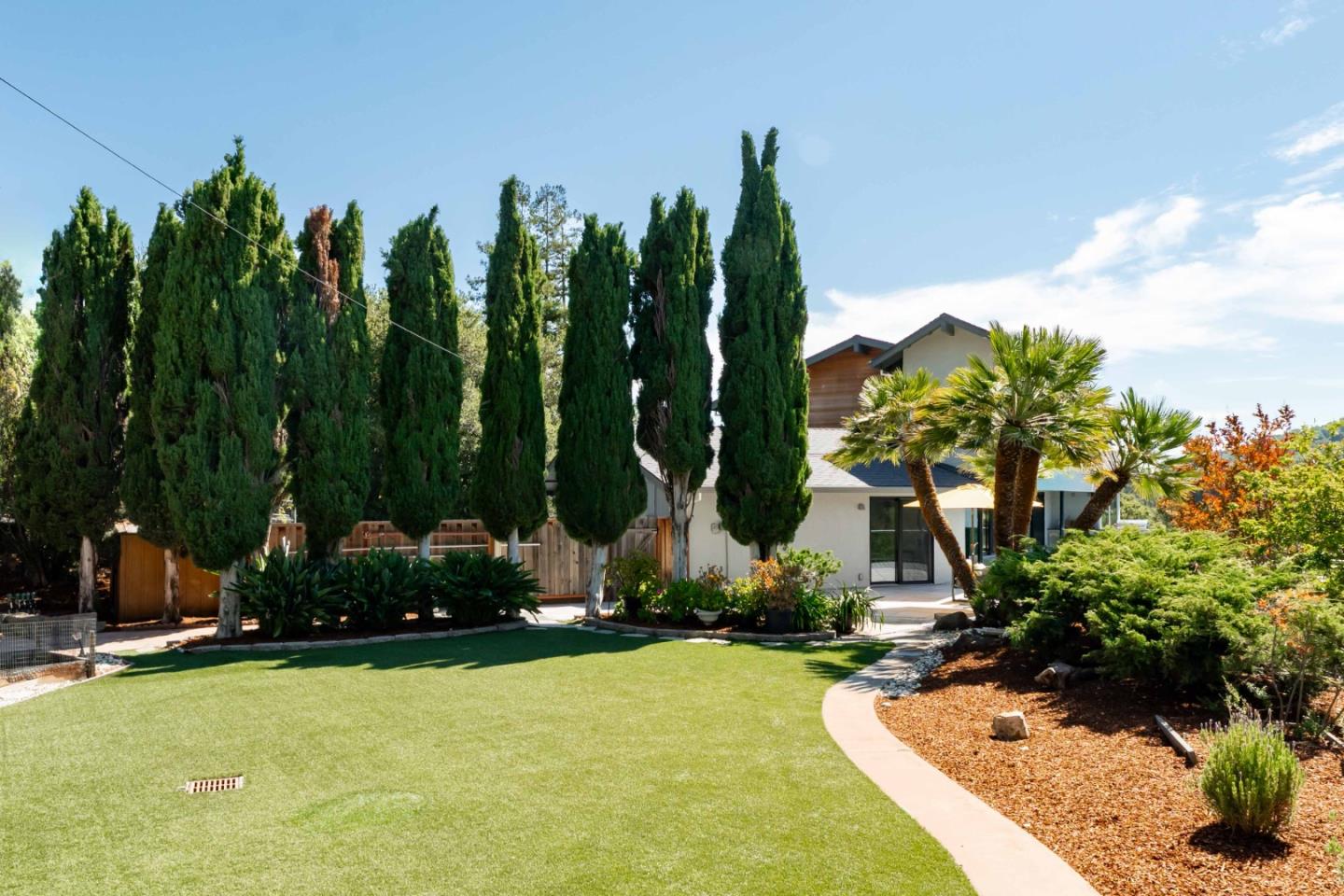 Detail Gallery Image 31 of 31 For 10495 Albertsworth Ln, Los Altos Hills,  CA 94024 - 3 Beds | 3/1 Baths