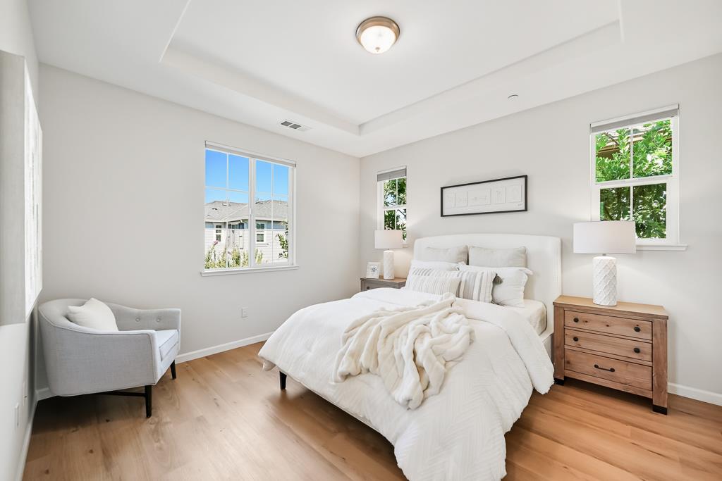 Detail Gallery Image 21 of 35 For 146 English Rose Cir, Campbell,  CA 95008 - 3 Beds | 2/1 Baths