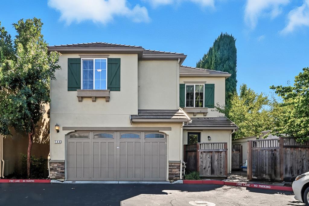 Detail Gallery Image 3 of 35 For 146 English Rose Cir, Campbell,  CA 95008 - 3 Beds | 2/1 Baths