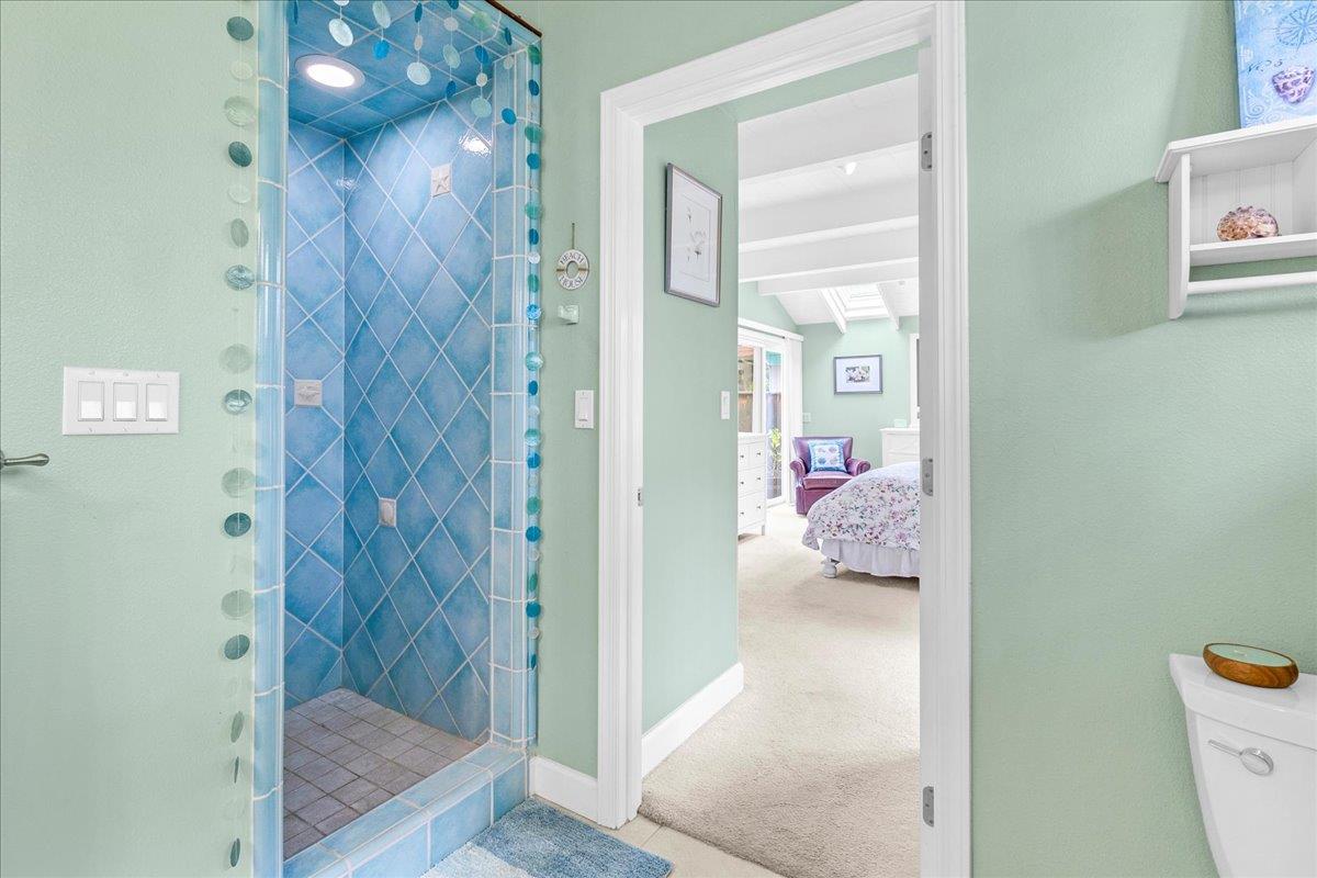 Detail Gallery Image 23 of 38 For 511 Cliff Dr, Aptos,  CA 95003 - 4 Beds | 3 Baths