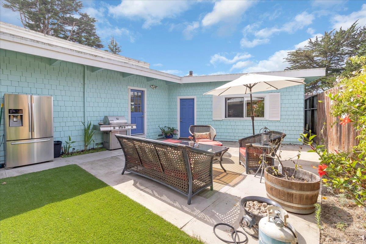 Detail Gallery Image 33 of 38 For 511 Cliff Dr, Aptos,  CA 95003 - 4 Beds | 3 Baths