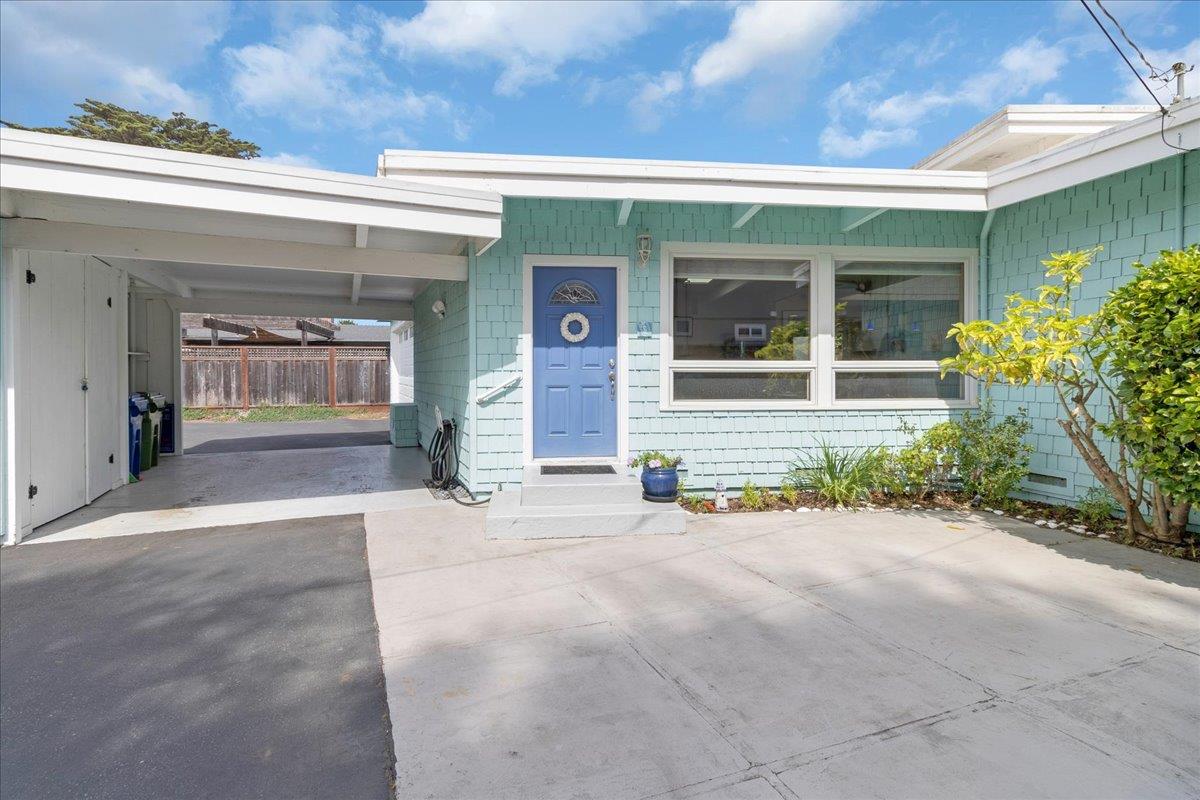 Detail Gallery Image 6 of 38 For 511 Cliff Dr, Aptos,  CA 95003 - 4 Beds | 3 Baths