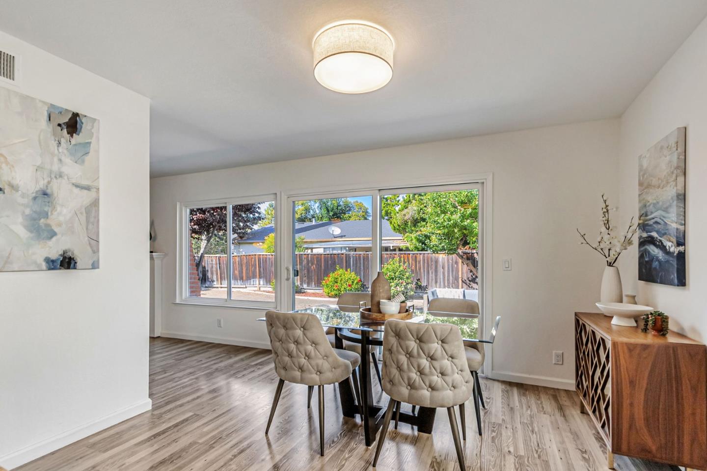 Detail Gallery Image 13 of 32 For 401 Henderson Dr, San Jose,  CA 95123 - 4 Beds | 2 Baths