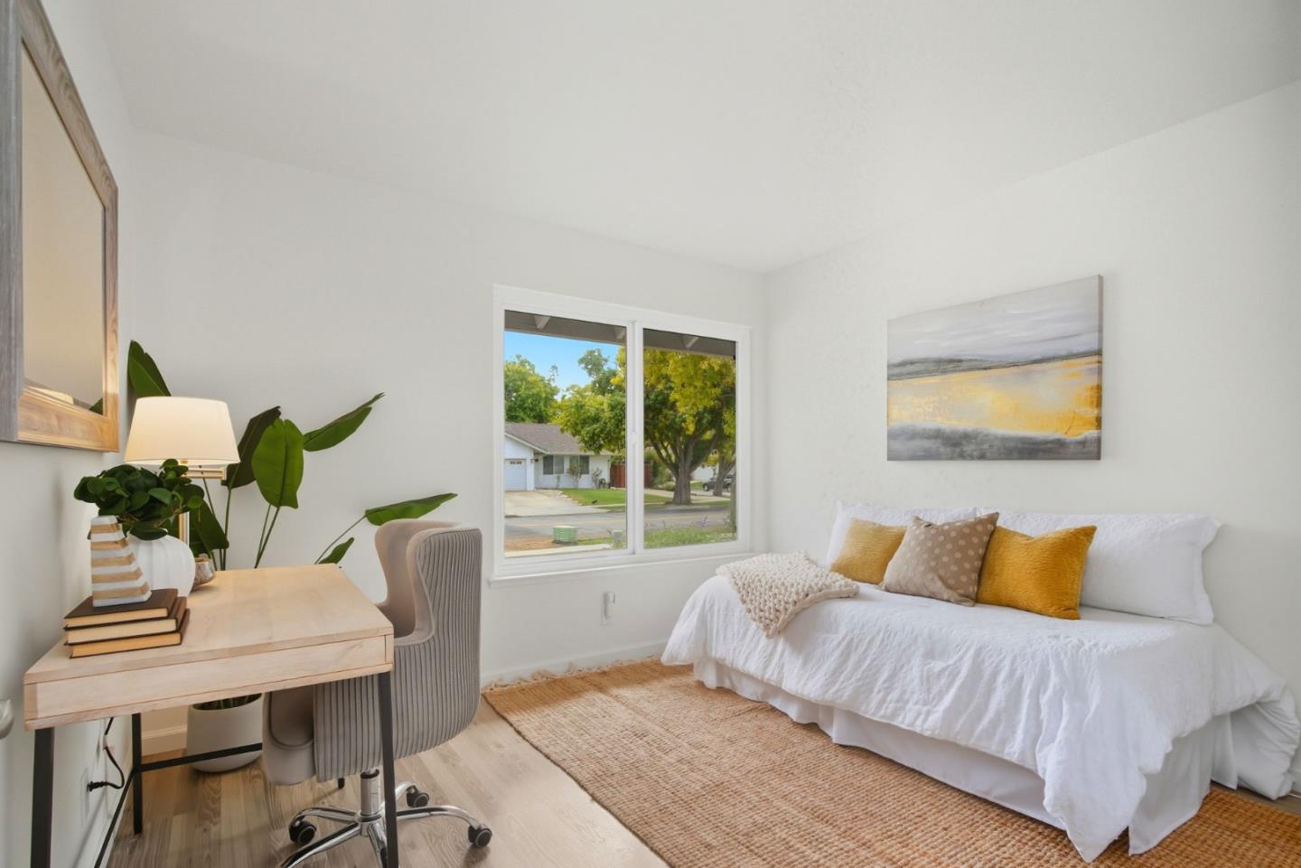 Detail Gallery Image 16 of 32 For 401 Henderson Dr, San Jose,  CA 95123 - 4 Beds | 2 Baths