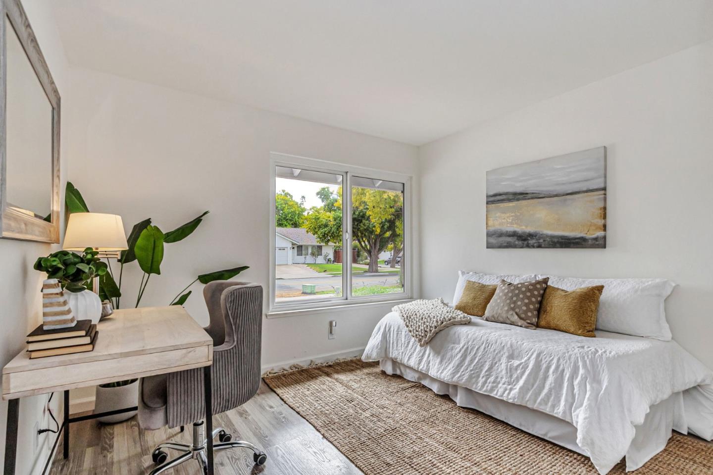 Detail Gallery Image 17 of 32 For 401 Henderson Dr, San Jose,  CA 95123 - 4 Beds | 2 Baths