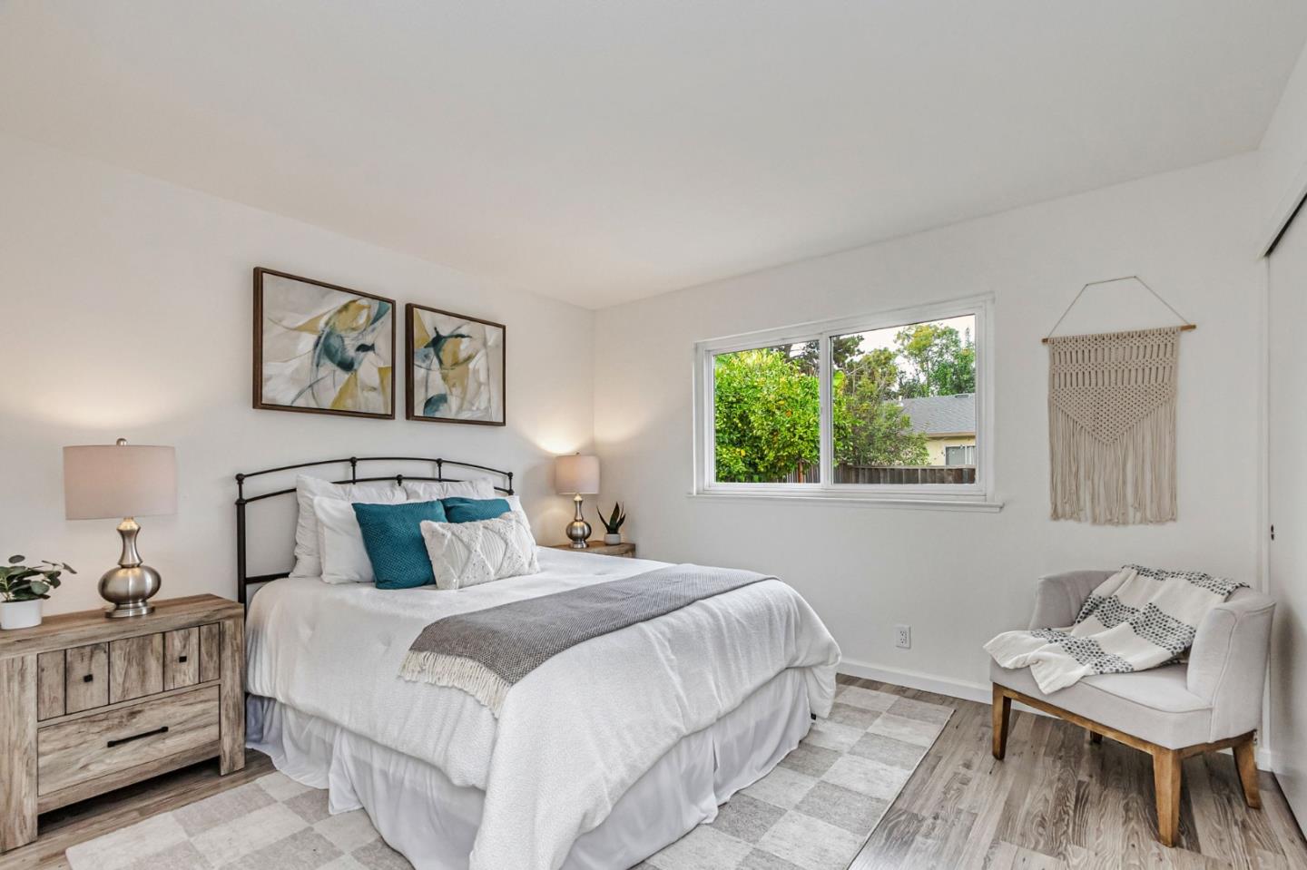 Detail Gallery Image 19 of 32 For 401 Henderson Dr, San Jose,  CA 95123 - 4 Beds | 2 Baths