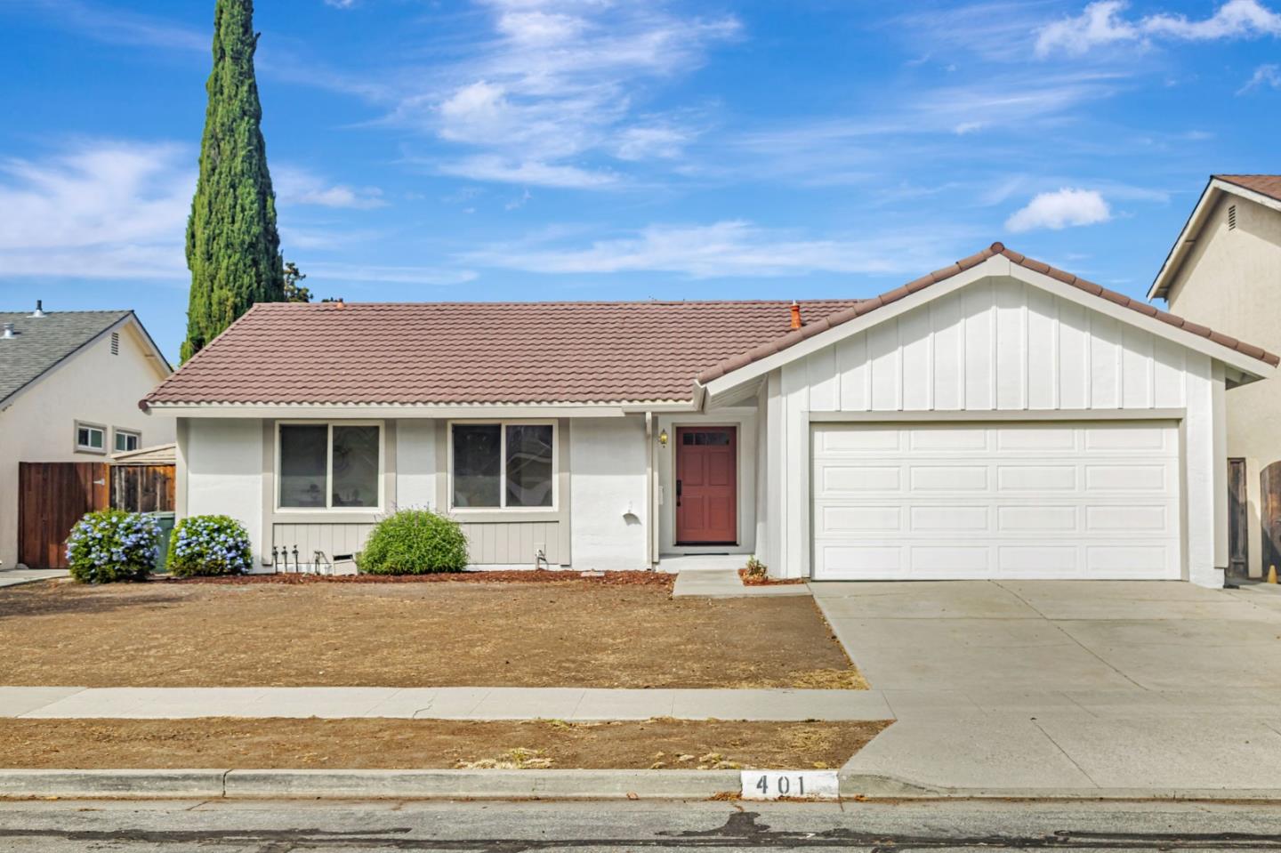 Detail Gallery Image 2 of 32 For 401 Henderson Dr, San Jose,  CA 95123 - 4 Beds | 2 Baths