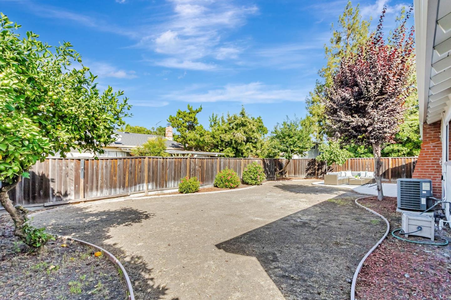 Detail Gallery Image 28 of 32 For 401 Henderson Dr, San Jose,  CA 95123 - 4 Beds | 2 Baths