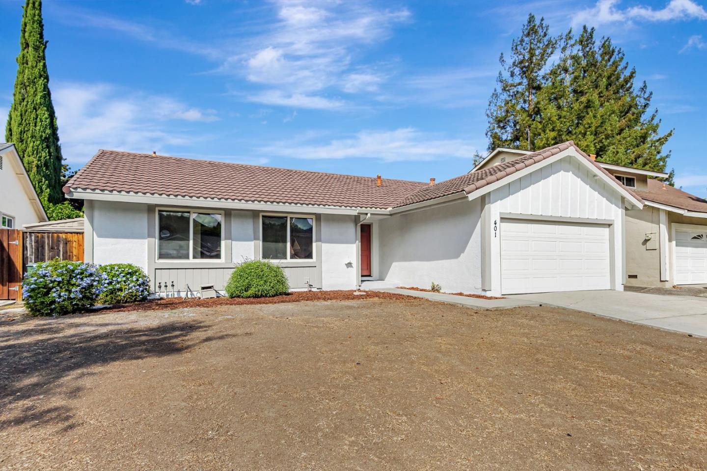 Detail Gallery Image 3 of 32 For 401 Henderson Dr, San Jose,  CA 95123 - 4 Beds | 2 Baths