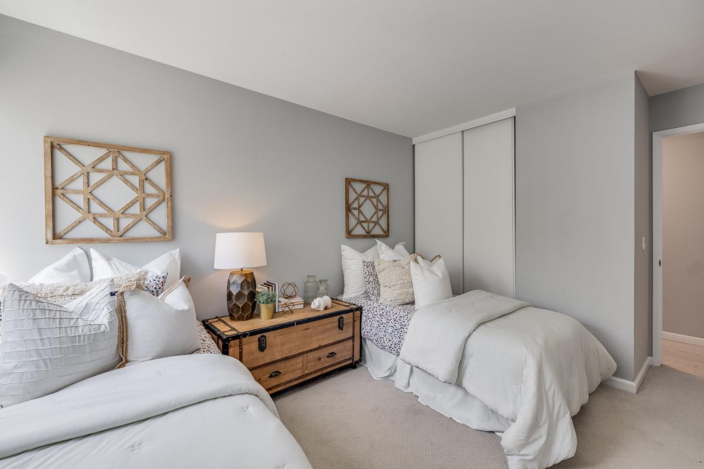 Detail Gallery Image 30 of 33 For 1017 Shell Blvd #12,  Foster City,  CA 94404 - 3 Beds | 2 Baths