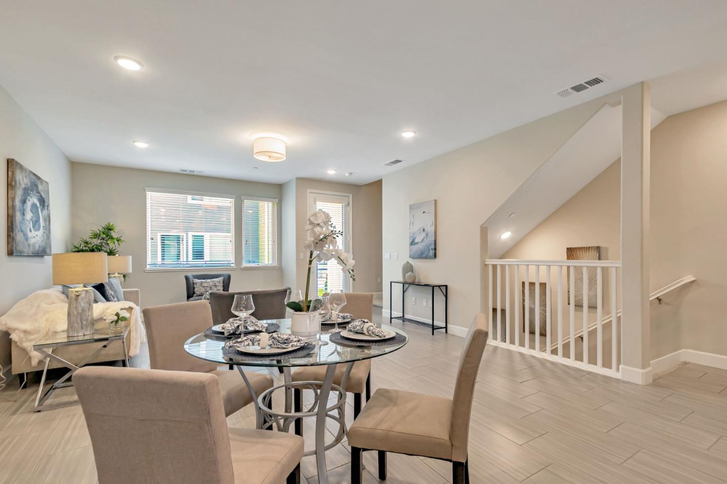 Detail Gallery Image 15 of 38 For 350 Hearst Dr, Milpitas,  CA 95035 - 3 Beds | 3/1 Baths