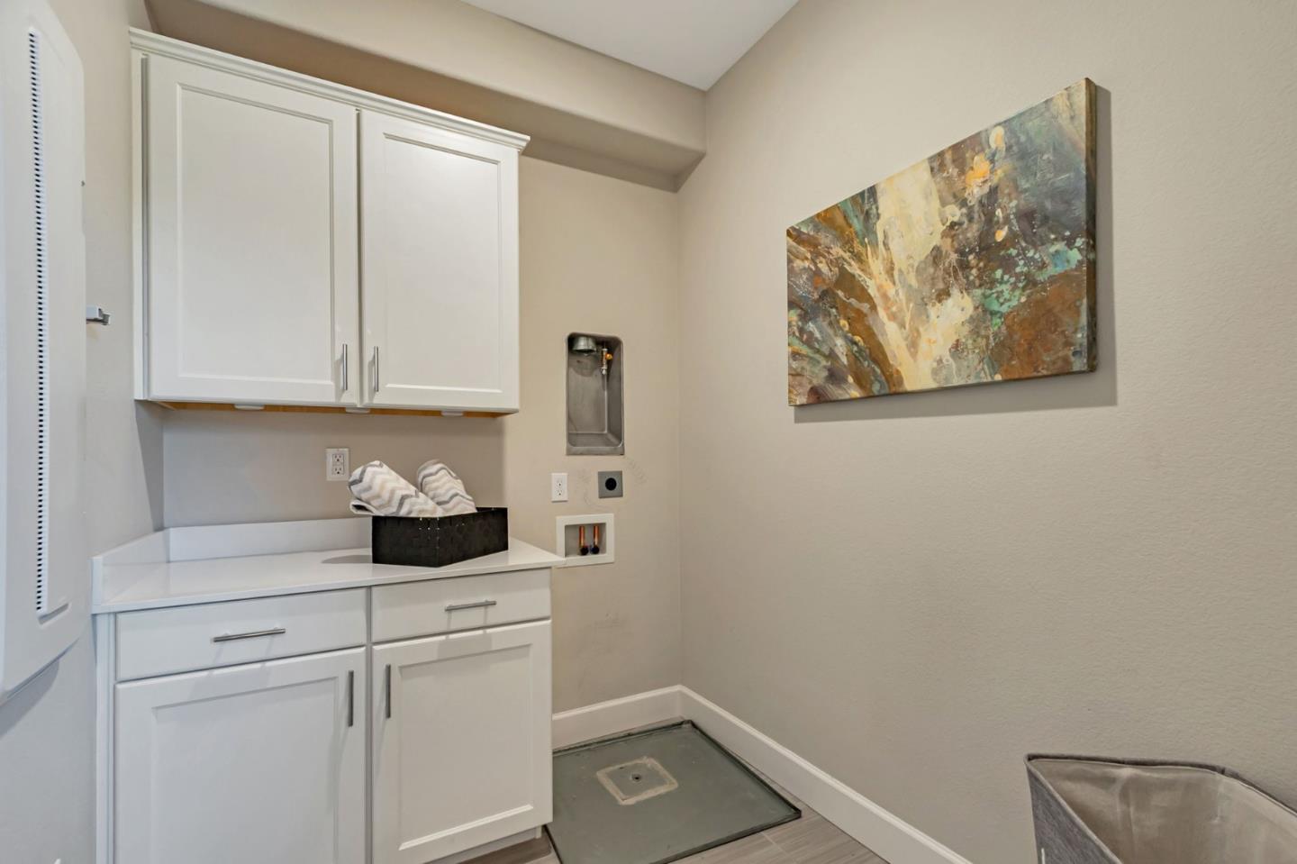 Detail Gallery Image 30 of 38 For 350 Hearst Dr, Milpitas,  CA 95035 - 3 Beds | 3/1 Baths