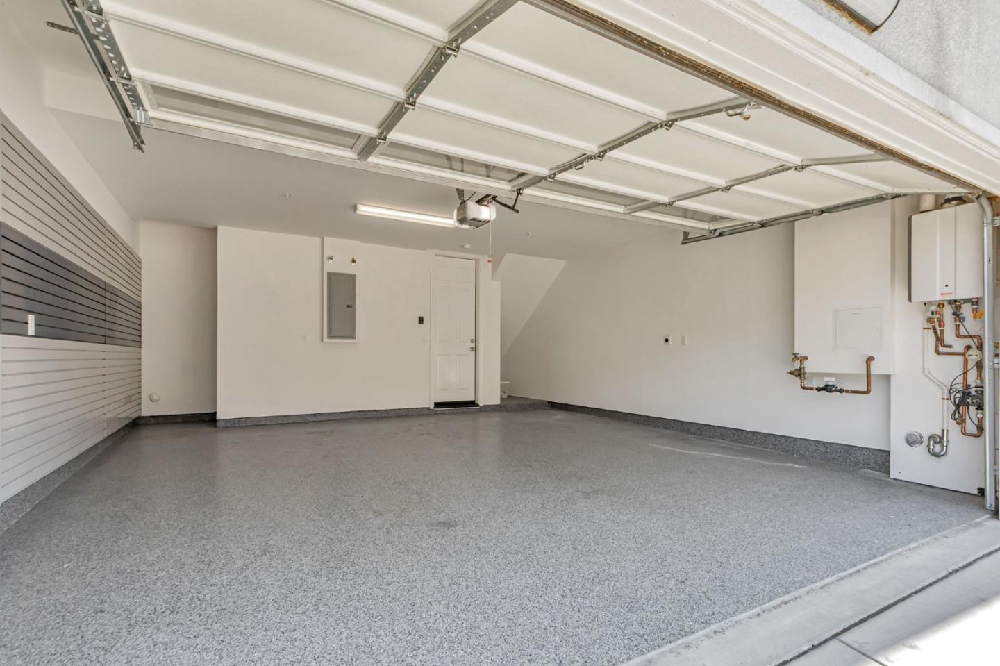 Detail Gallery Image 31 of 38 For 350 Hearst Dr, Milpitas,  CA 95035 - 3 Beds | 3/1 Baths