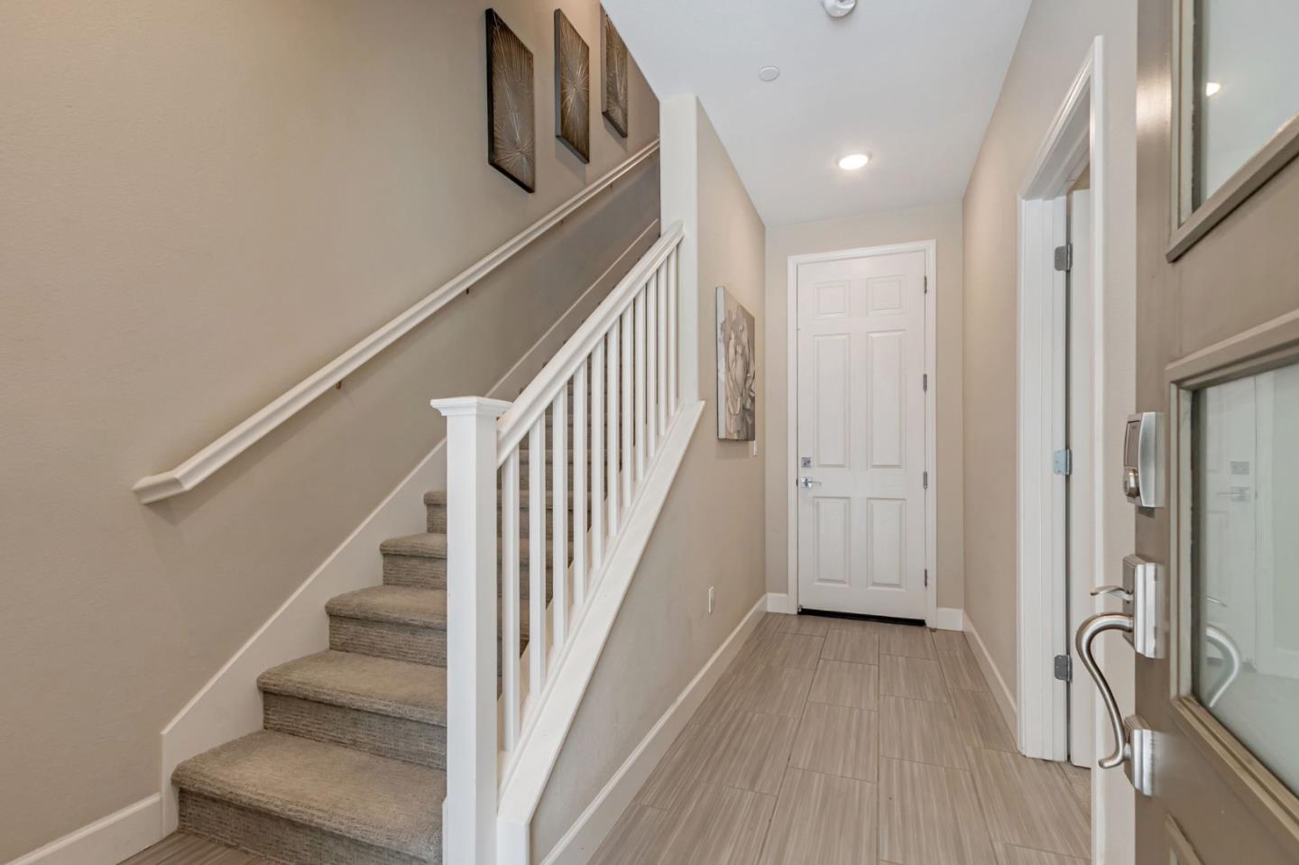 Detail Gallery Image 5 of 38 For 350 Hearst Dr, Milpitas,  CA 95035 - 3 Beds | 3/1 Baths