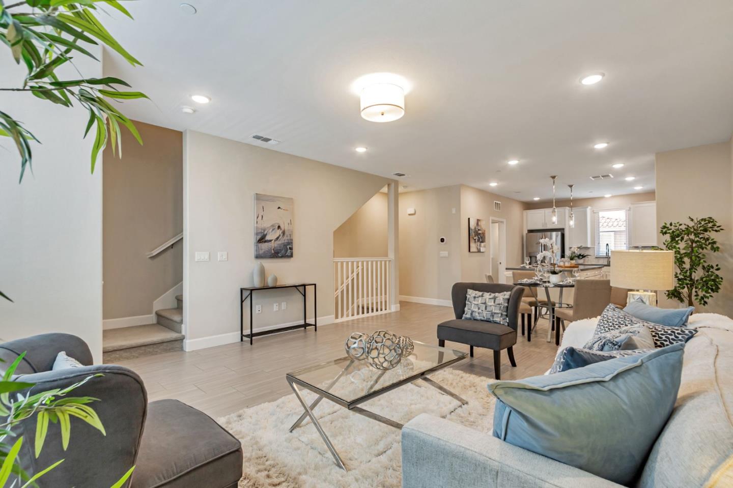 Detail Gallery Image 9 of 38 For 350 Hearst Dr, Milpitas,  CA 95035 - 3 Beds | 3/1 Baths