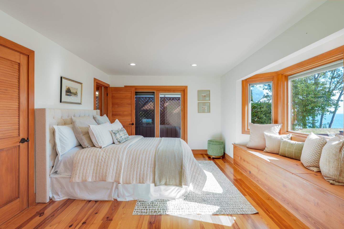 Detail Gallery Image 10 of 61 For 325 Kingsbury Dr, Aptos,  CA 95003 - 3 Beds | 2/1 Baths