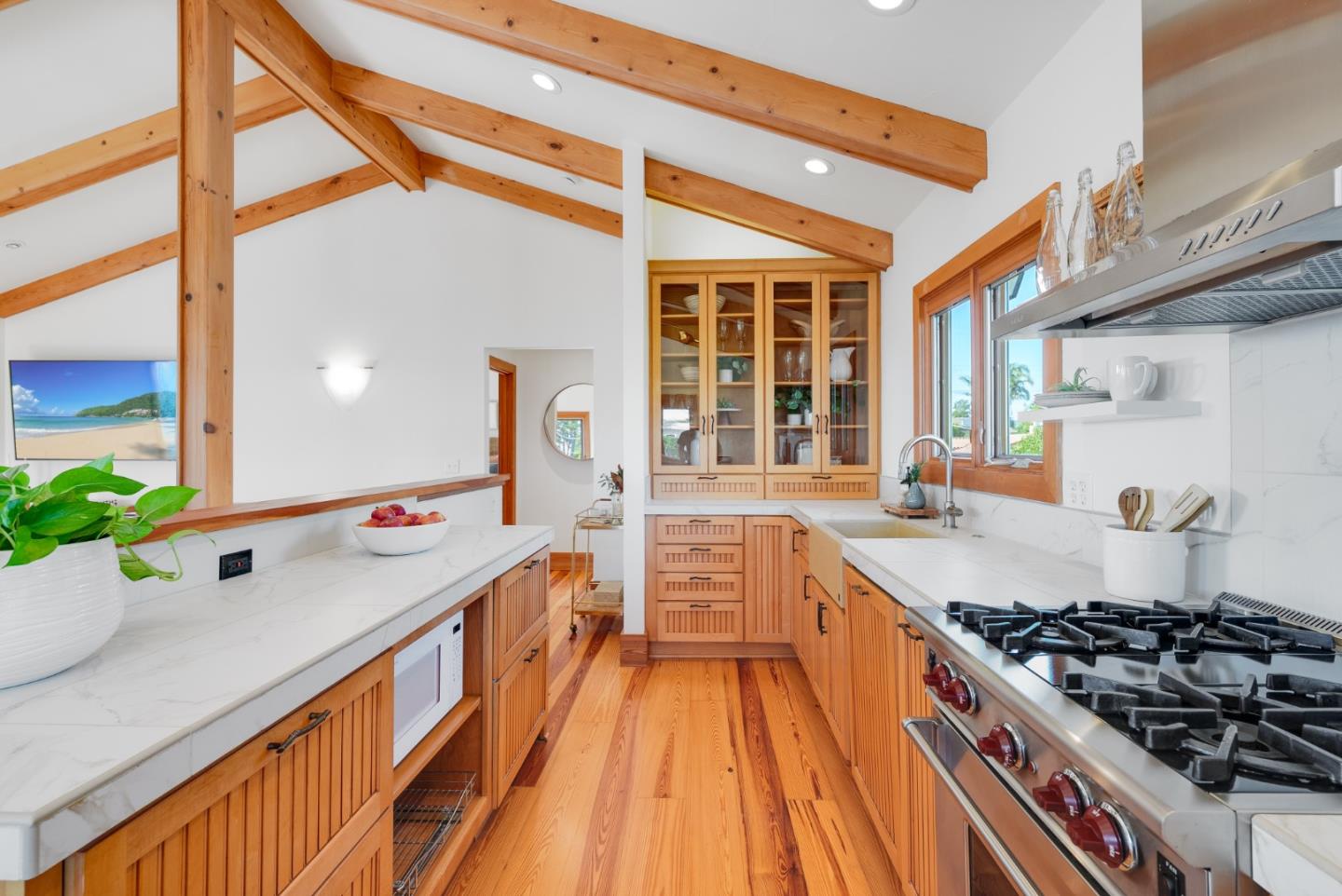 Detail Gallery Image 3 of 61 For 325 Kingsbury Dr, Aptos,  CA 95003 - 3 Beds | 2/1 Baths