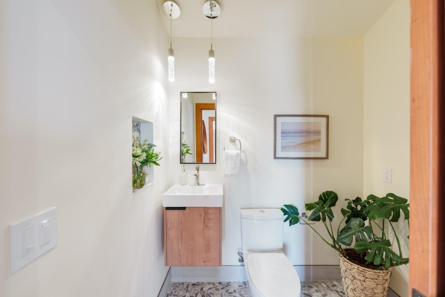 Detail Gallery Image 40 of 61 For 325 Kingsbury Dr, Aptos,  CA 95003 - 3 Beds | 2/1 Baths