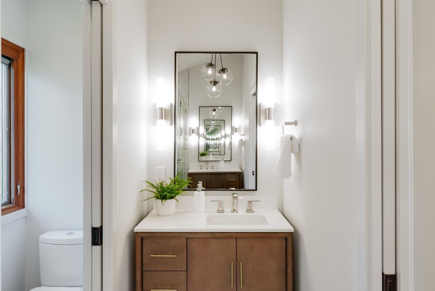 Detail Gallery Image 46 of 61 For 325 Kingsbury Dr, Aptos,  CA 95003 - 3 Beds | 2/1 Baths