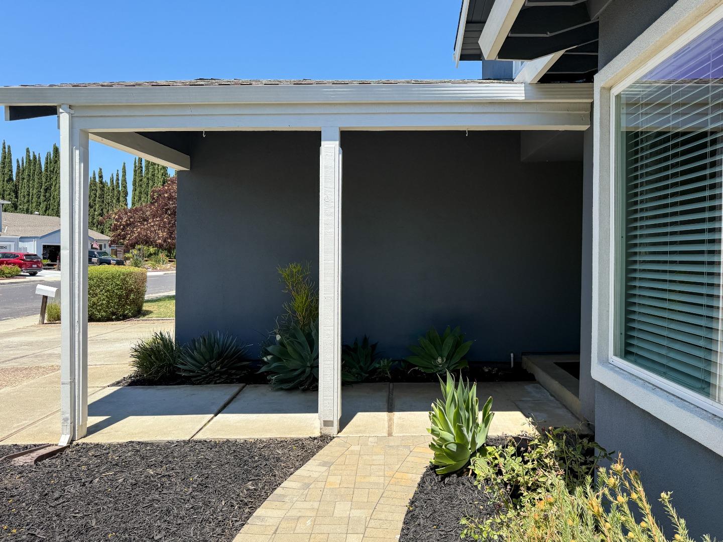 Detail Gallery Image 5 of 39 For 15120 Venetian Way, Morgan Hill,  CA 95037 - 4 Beds | 3 Baths