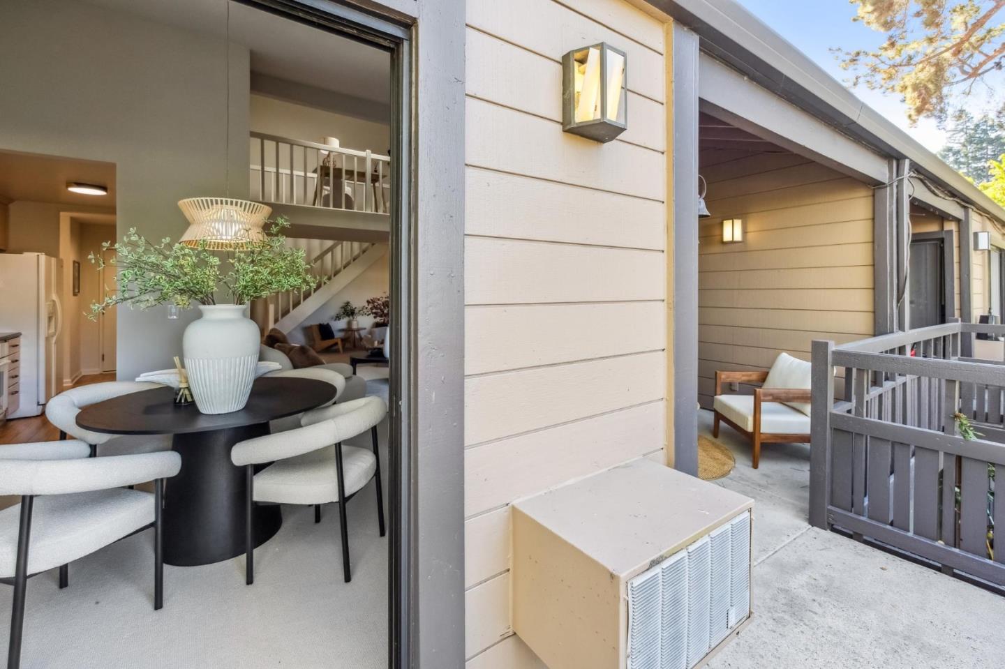 Detail Gallery Image 19 of 57 For 1963 Rock St #4,  Mountain View,  CA 94043 - 3 Beds | 3 Baths