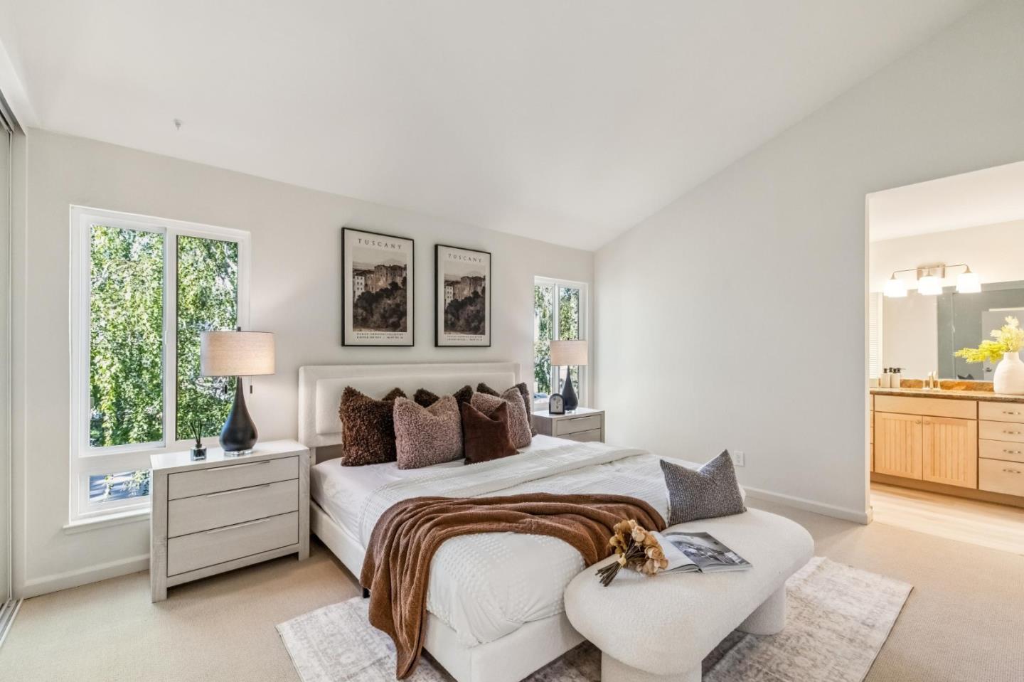 Detail Gallery Image 21 of 57 For 1963 Rock St #4,  Mountain View,  CA 94043 - 3 Beds | 3 Baths