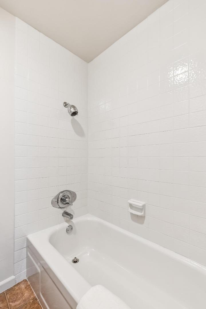 Detail Gallery Image 36 of 57 For 1963 Rock St #4,  Mountain View,  CA 94043 - 3 Beds | 3 Baths