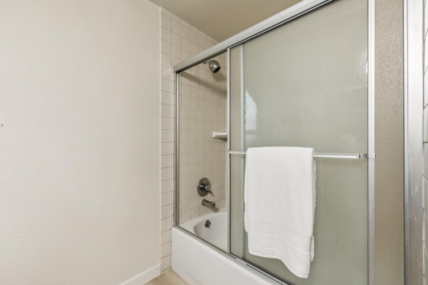 Detail Gallery Image 49 of 57 For 1963 Rock St #4,  Mountain View,  CA 94043 - 3 Beds | 3 Baths