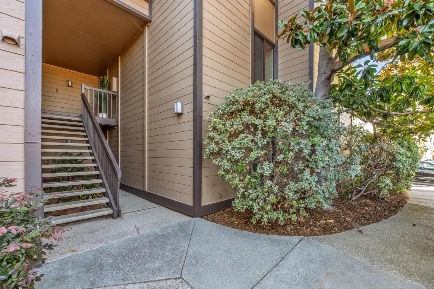 Detail Gallery Image 53 of 57 For 1963 Rock St #4,  Mountain View,  CA 94043 - 3 Beds | 3 Baths