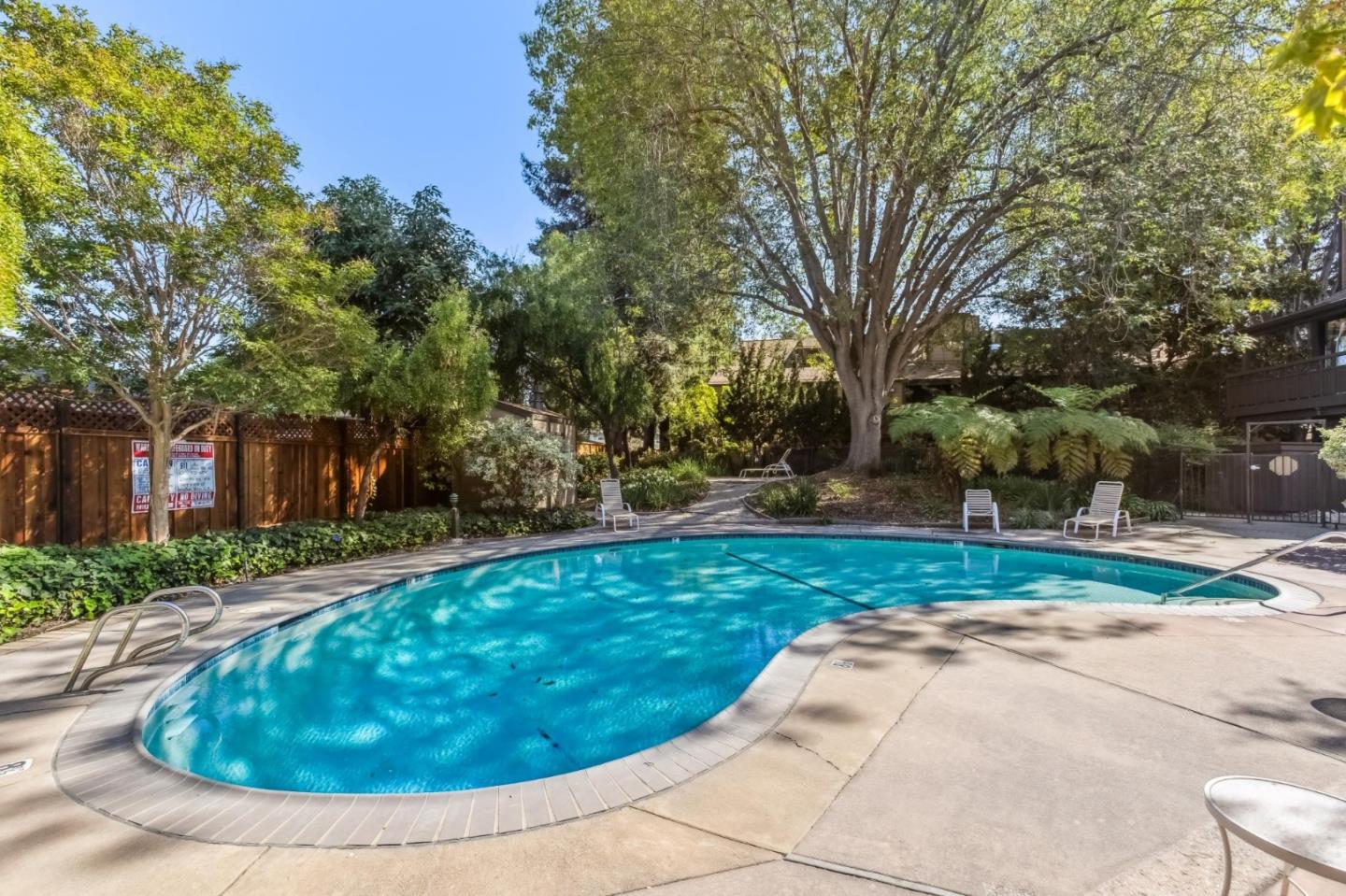 Detail Gallery Image 57 of 57 For 1963 Rock St #4,  Mountain View,  CA 94043 - 3 Beds | 3 Baths