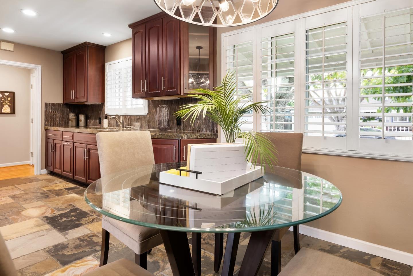 Detail Gallery Image 12 of 28 For 695 Cupples Ct, Santa Clara,  CA 95051 - 3 Beds | 2 Baths