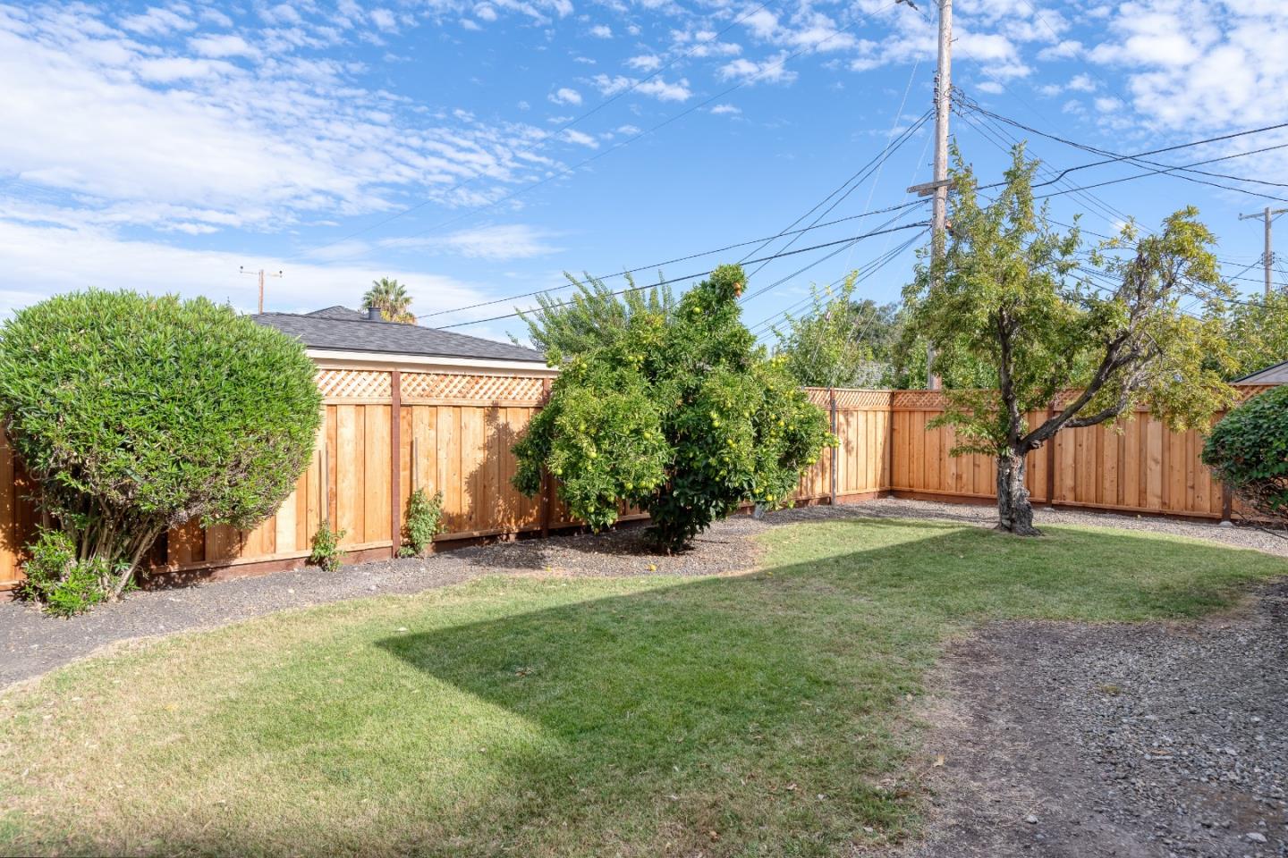 Detail Gallery Image 25 of 28 For 695 Cupples Ct, Santa Clara,  CA 95051 - 3 Beds | 2 Baths