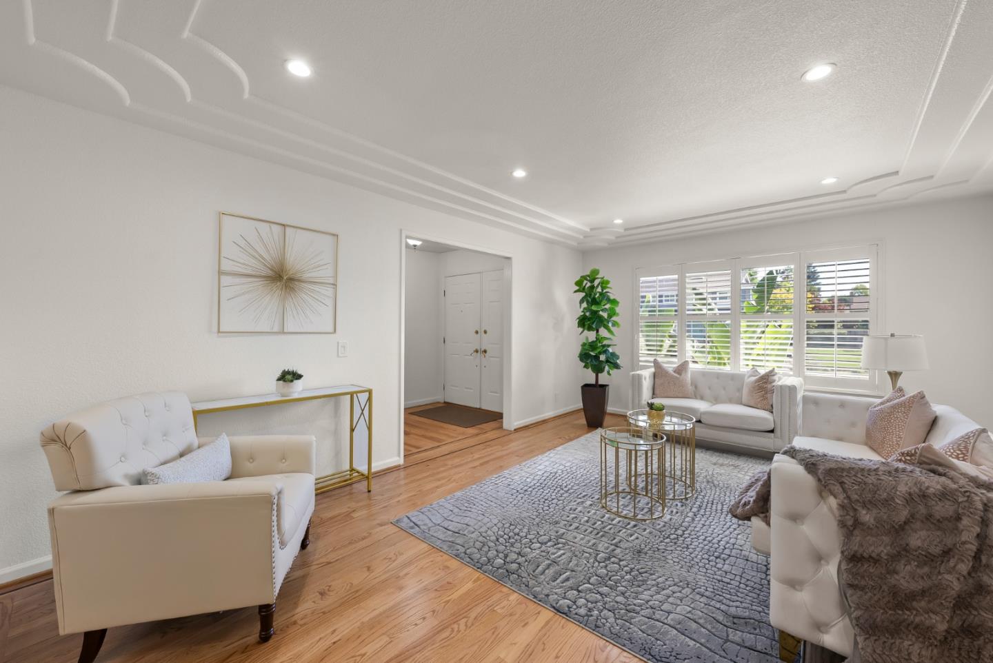 Detail Gallery Image 10 of 61 For 5274 Sunny Orchard Ln, San Jose,  CA 95135 - 4 Beds | 2/1 Baths