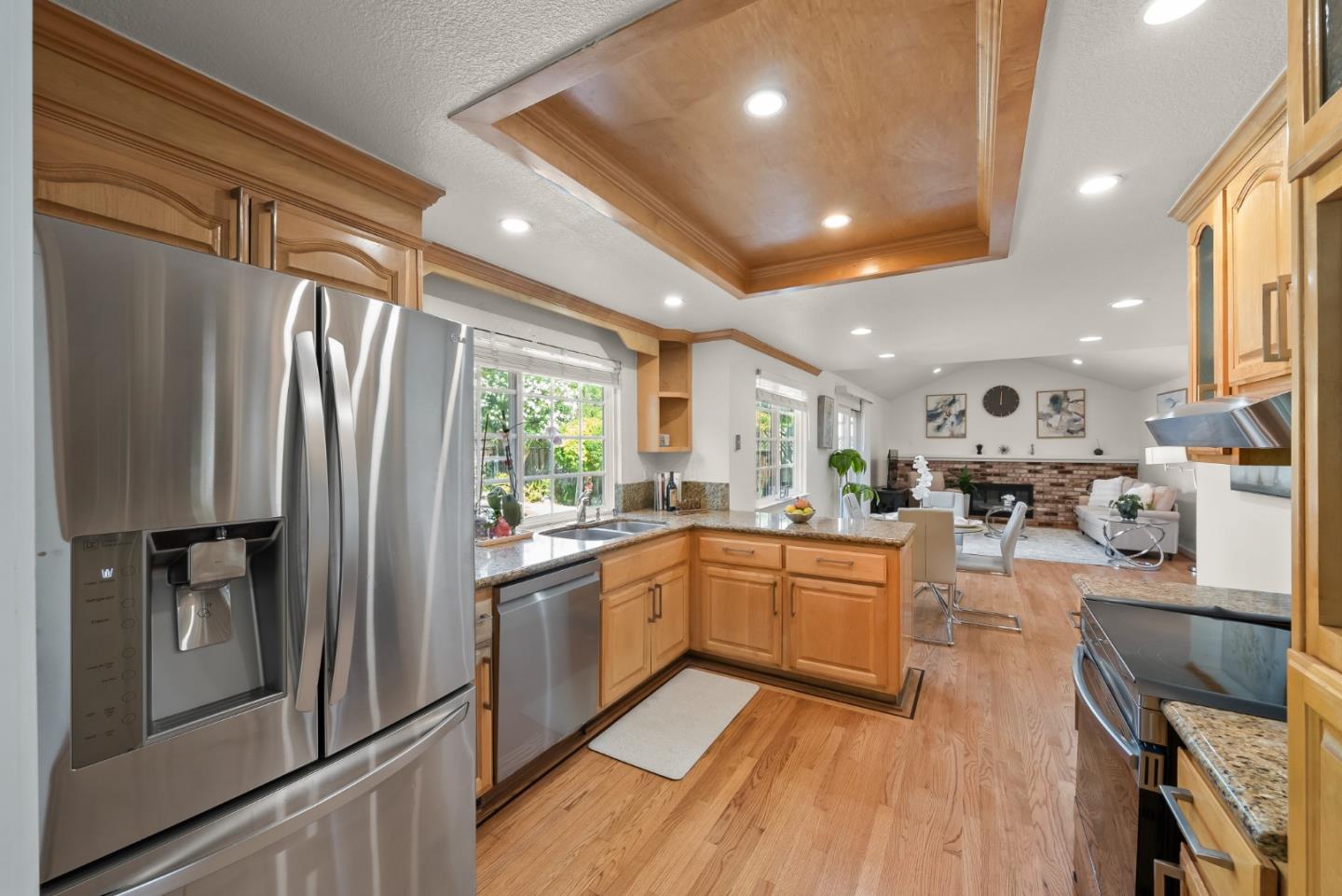 Detail Gallery Image 14 of 61 For 5274 Sunny Orchard Ln, San Jose,  CA 95135 - 4 Beds | 2/1 Baths