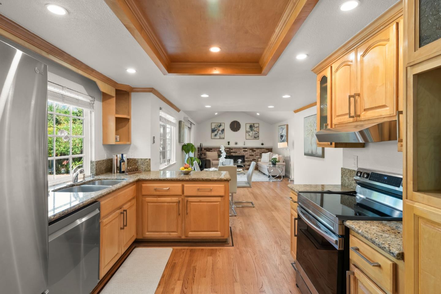 Detail Gallery Image 15 of 61 For 5274 Sunny Orchard Ln, San Jose,  CA 95135 - 4 Beds | 2/1 Baths